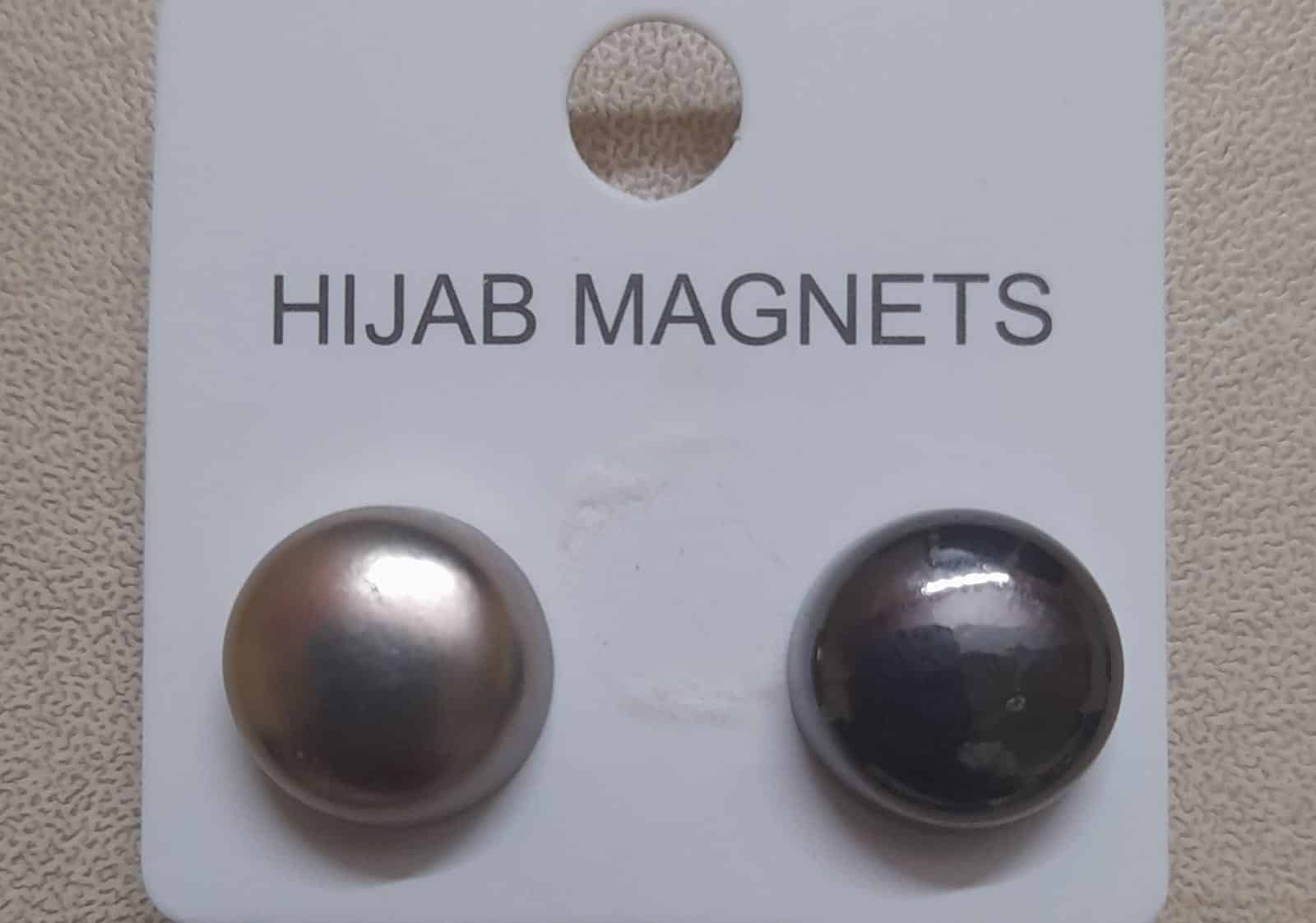 a6b9fa37-61f1-49f5-8797-dc84a773601d.jpg Magnetic Scarf Hijab Pin Round 2 Pair/Pcs - Image 1