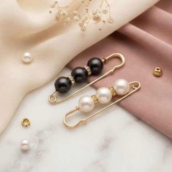 Stainless Steel Pearl Safety Pins/ Shoulder  2 Pieces